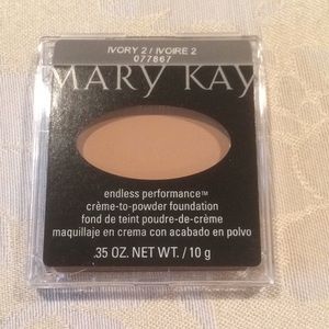 Mary Kay Ivory 2 Creme to Powder Foundation